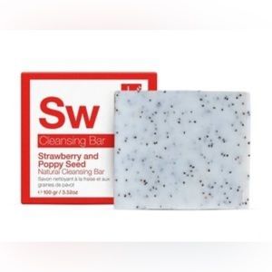 Dr Botanicals Strawberry and poppy seed cleansing bar